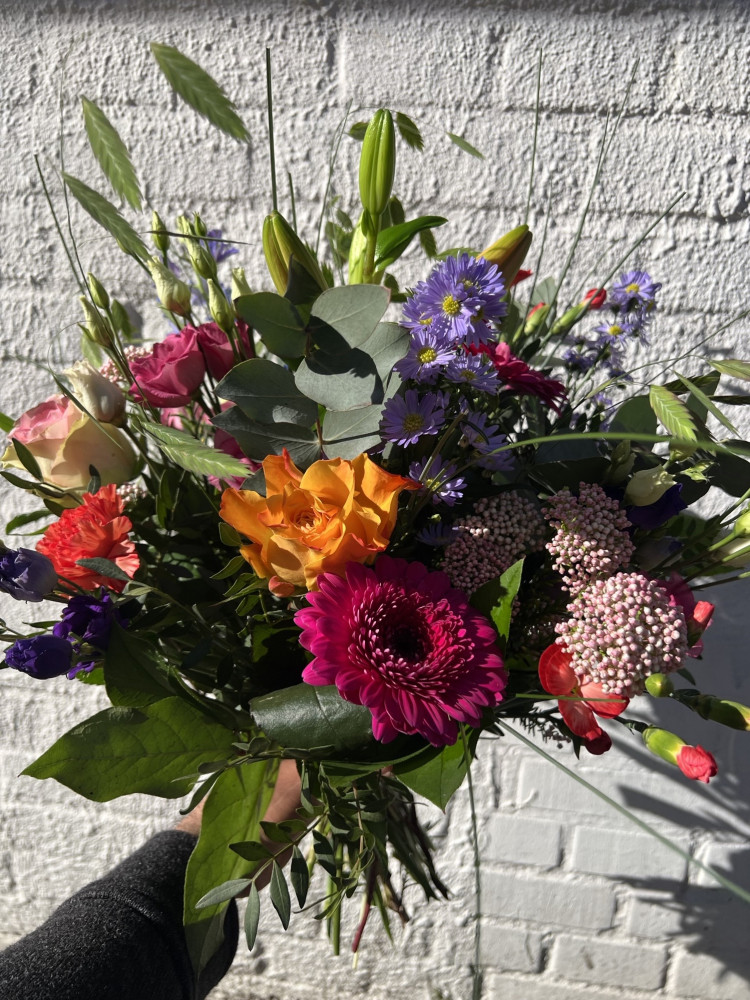 Floristens kreative buket (Høj, luftig)