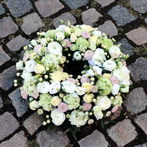 Krans i lyse pasteller