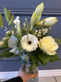 Den moderne hvid buket